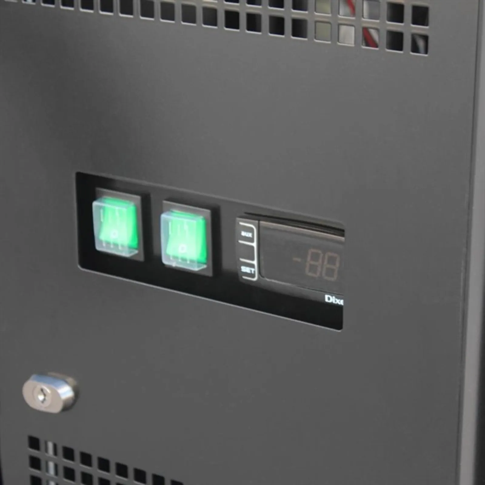 Polar CS103-A U-Series - 4 Door Back Bar Display Cooler