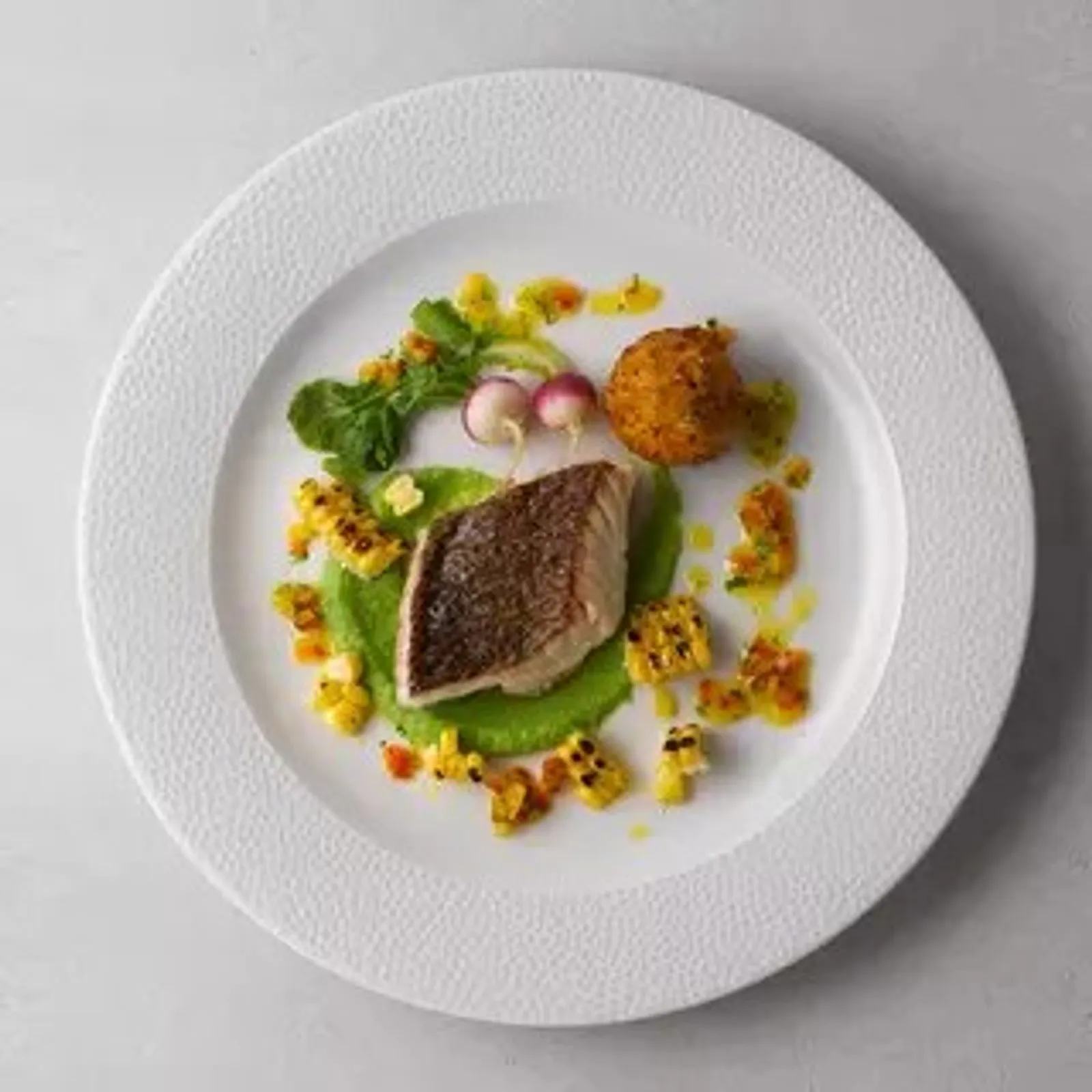 Churchill 9932455 Isla White - Round Wide Rim Bowl 249mm