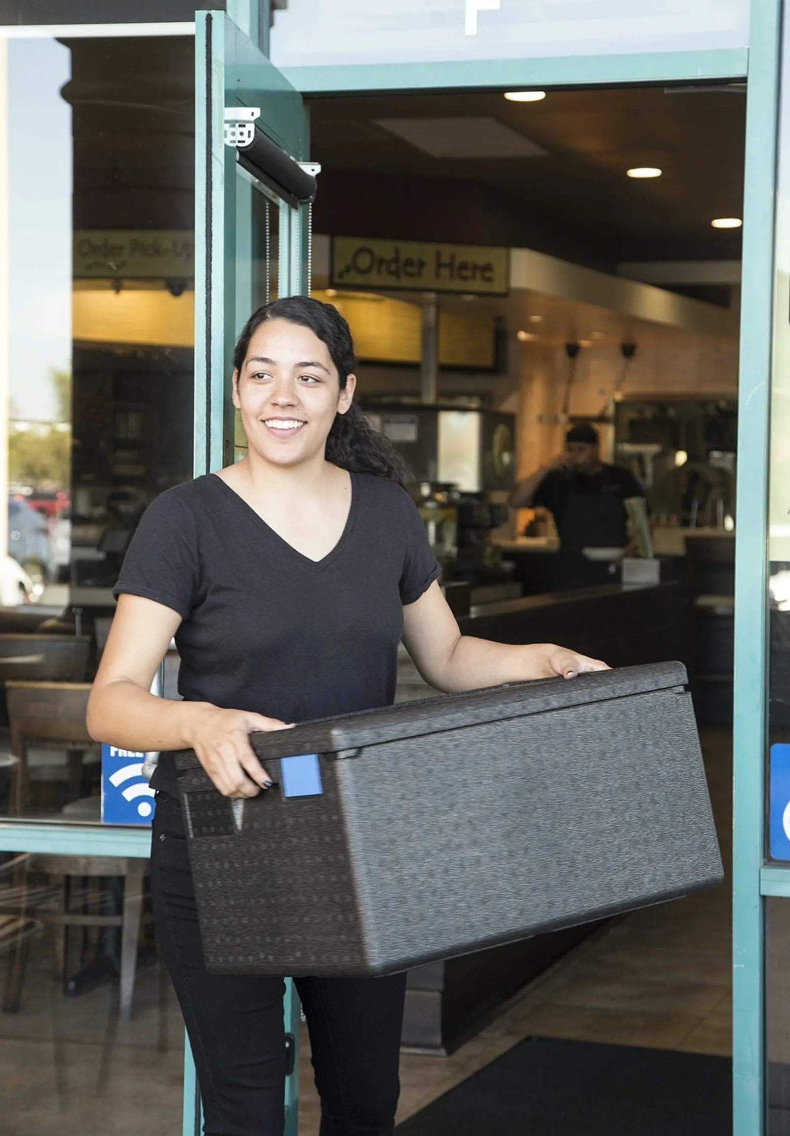 Cambro EPP180110 - GoBox Top Loading Food Pan Carriers 200mm Deep Pans