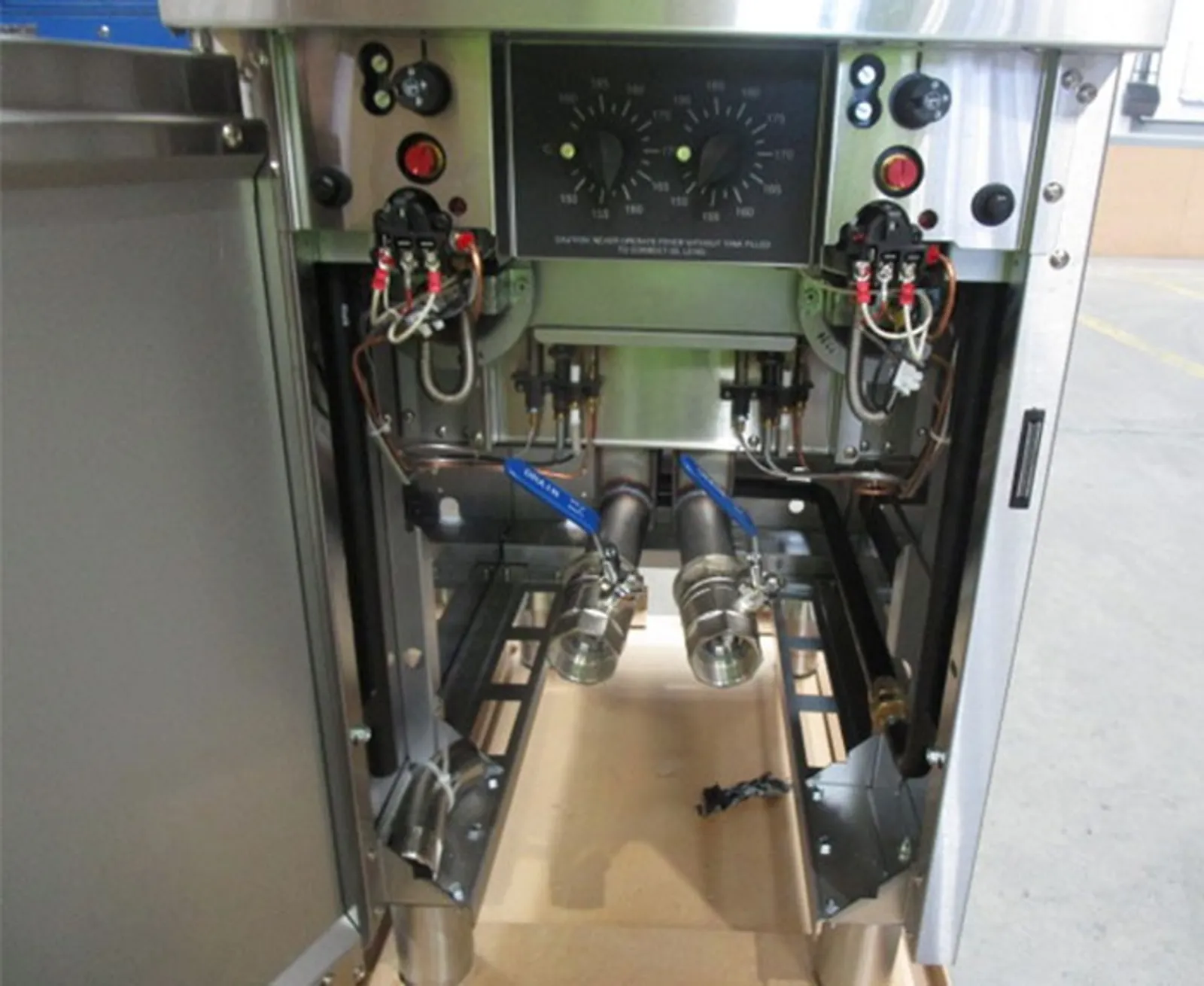 WALDORF 800 SERIES FN8226G-L 450MM FRYER 2 PAN - Clearance