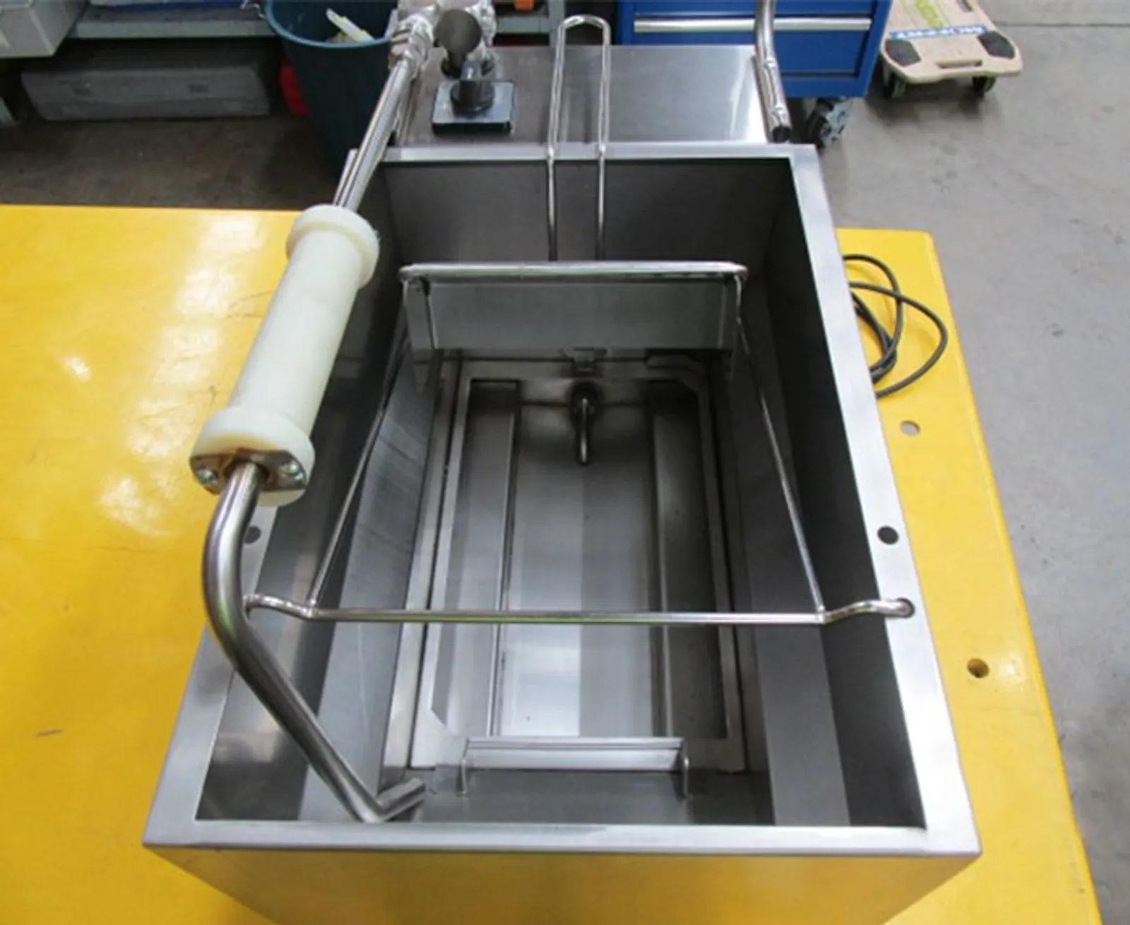 Waldorf 800 Series FF8135E - Filtamax Fryer Filter 30L - Clearance