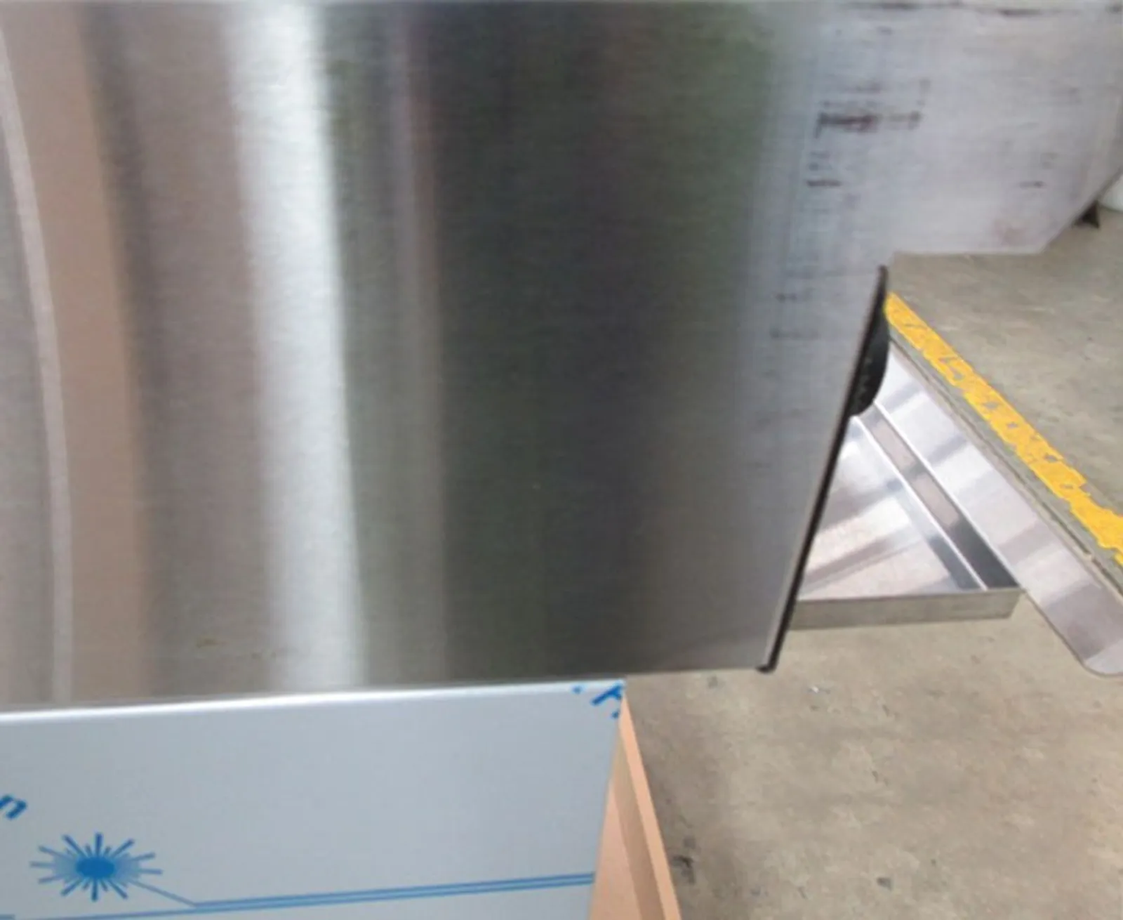 Cobra C6D - 600mm Four Burner Gas Cooktop - Clearance (2)