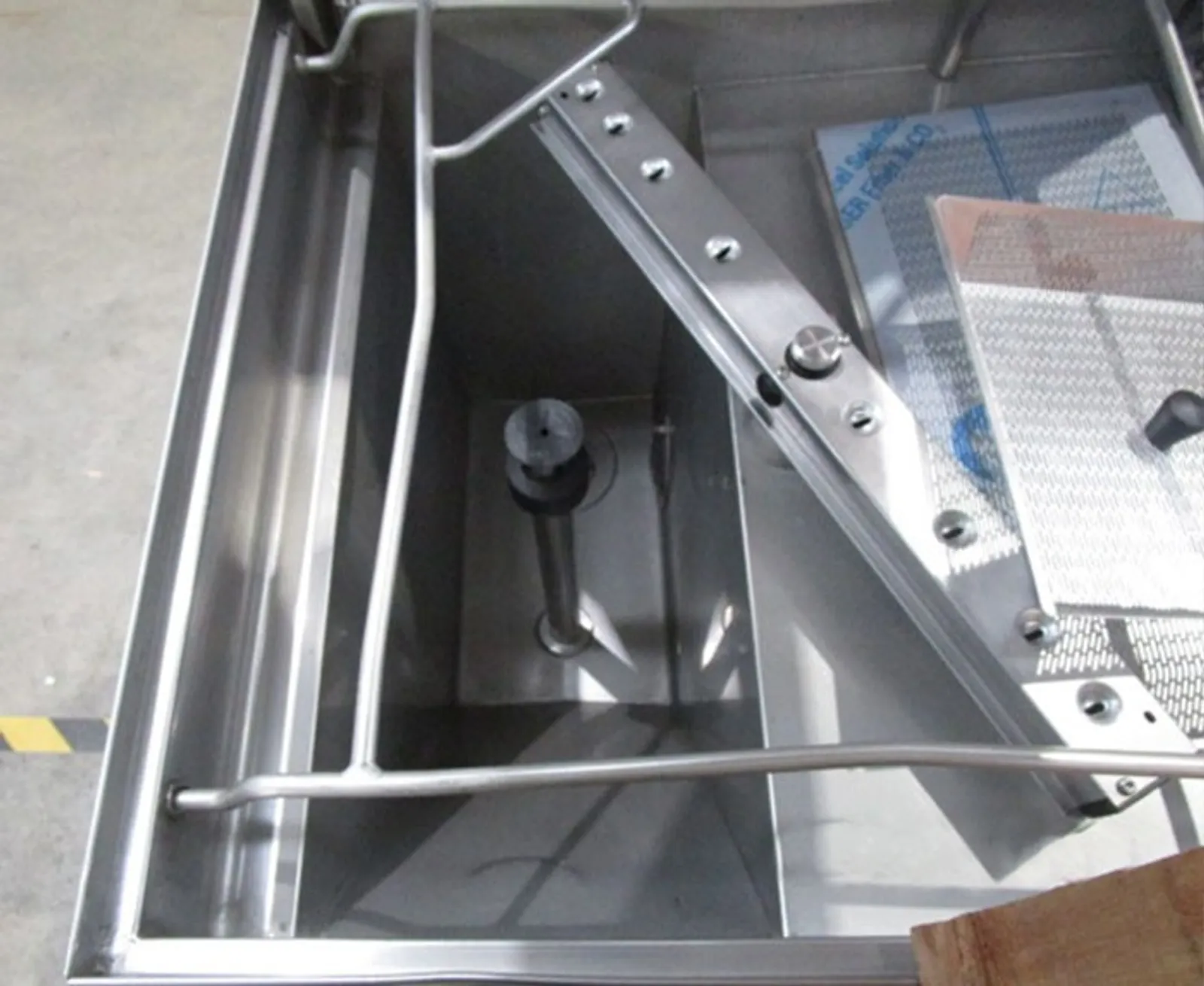 Wexiodisk WD-PRM7 - Passthrough Pre-Rinse Washer - Clearance