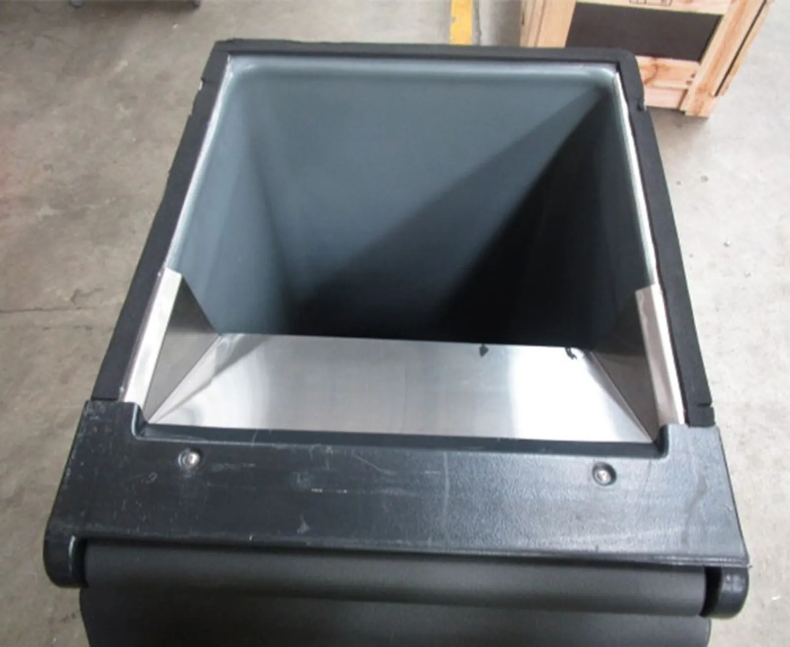 Scotsman NB 193 - 129kg - Ice Storage Bin - Clearance