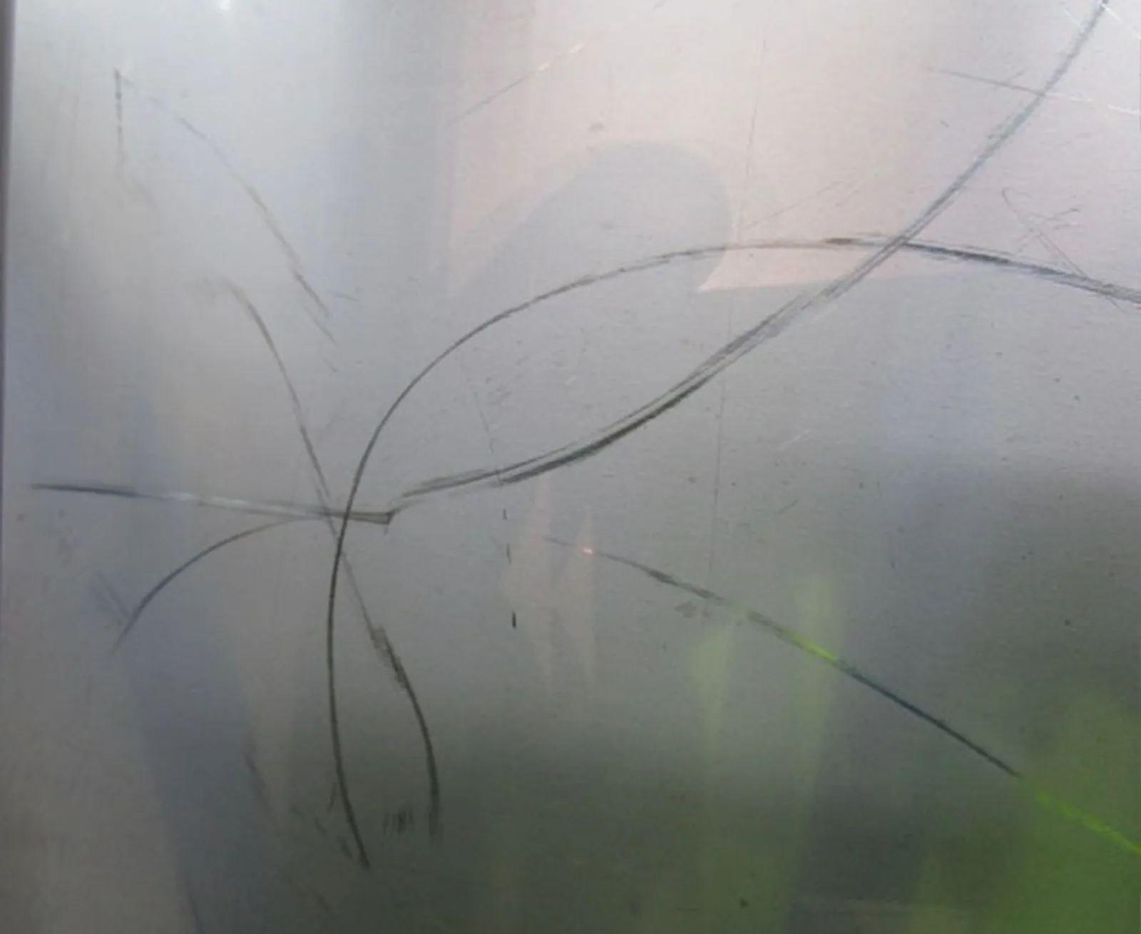 Washtech AL8 - Passthrough Warewasher - 500mm x 600mm Rack - Clearance (2)