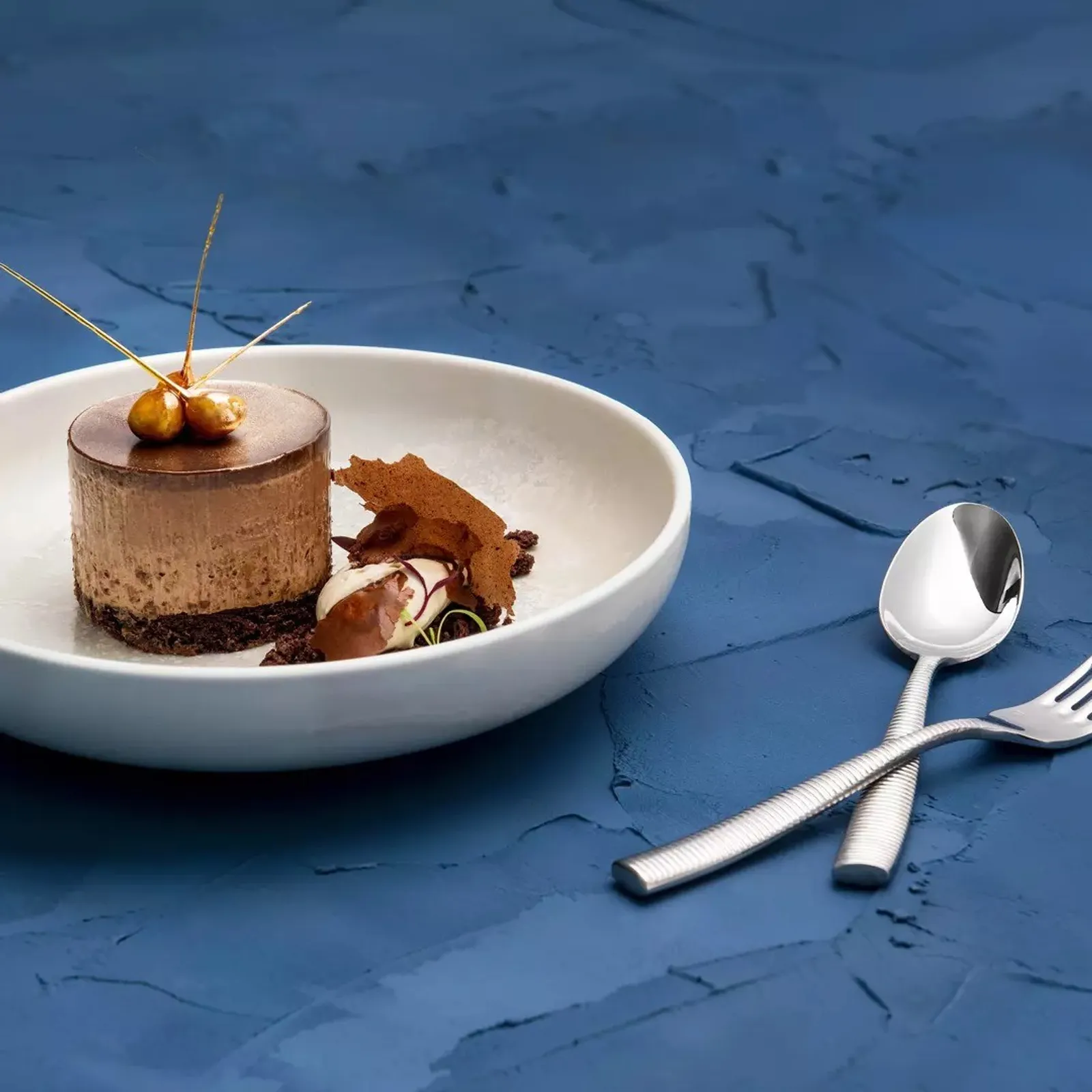 Moda Porcelain 926756 Willow - Share Bowl 150mm / 380ml