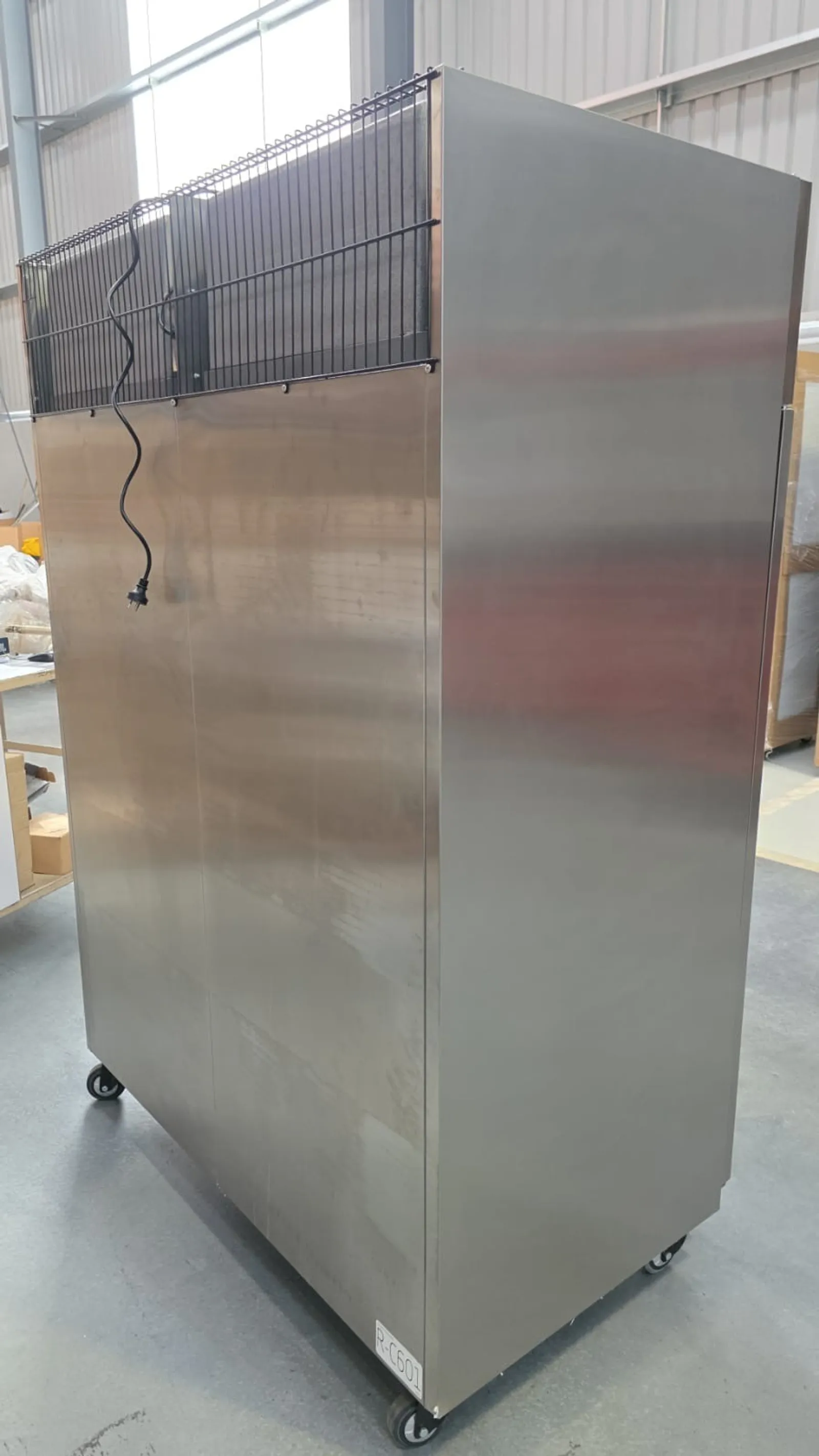 SKOPE ReFlex RF8.UPC.2.SD - 2 Solid Door Upright GN 2/1 Compatible Fridge & Freezer - Clearance