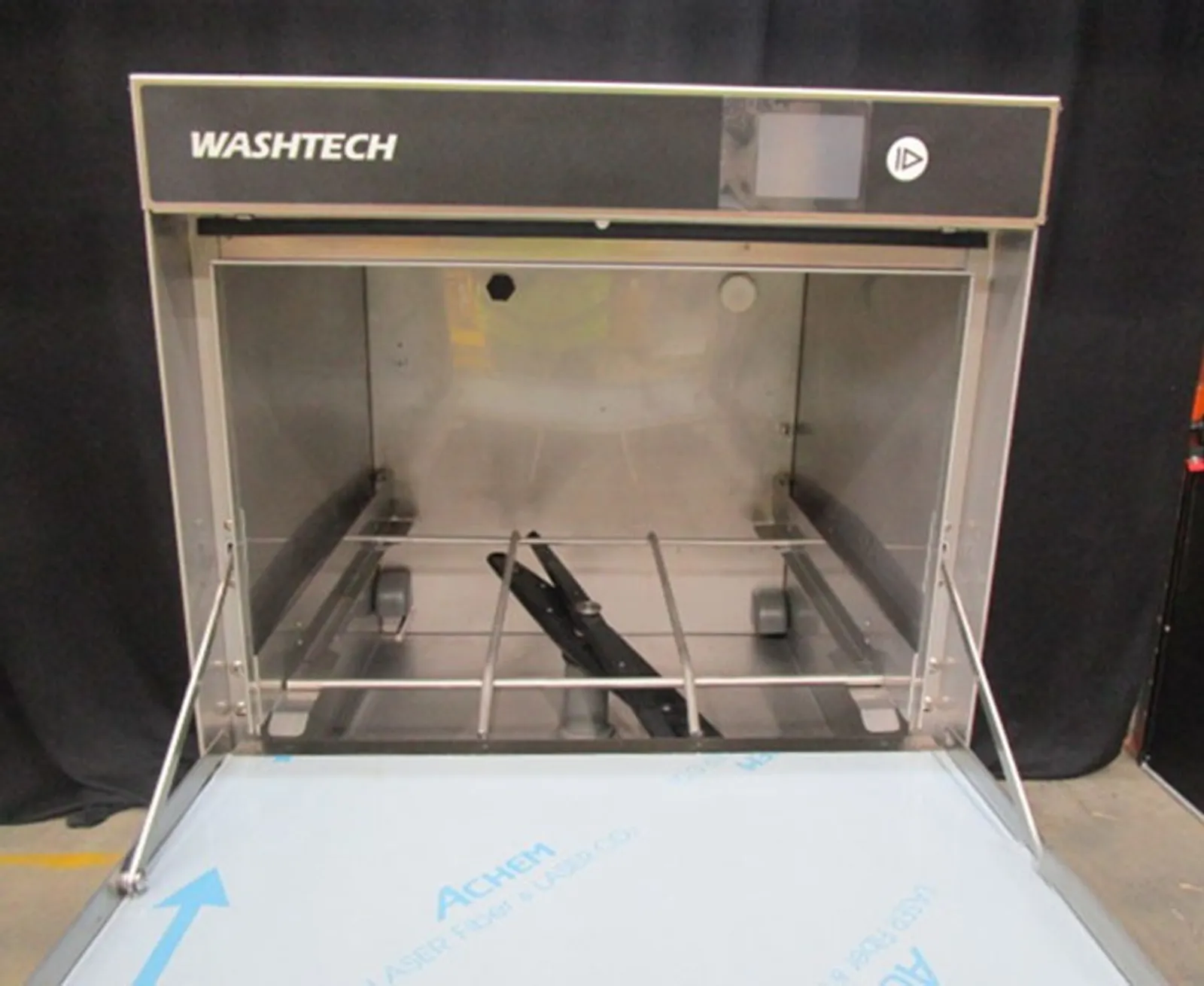 Washtech GM - Professional Undercounter Glasswasher / Dishwasher - 450mm Rack - Clearance (2)