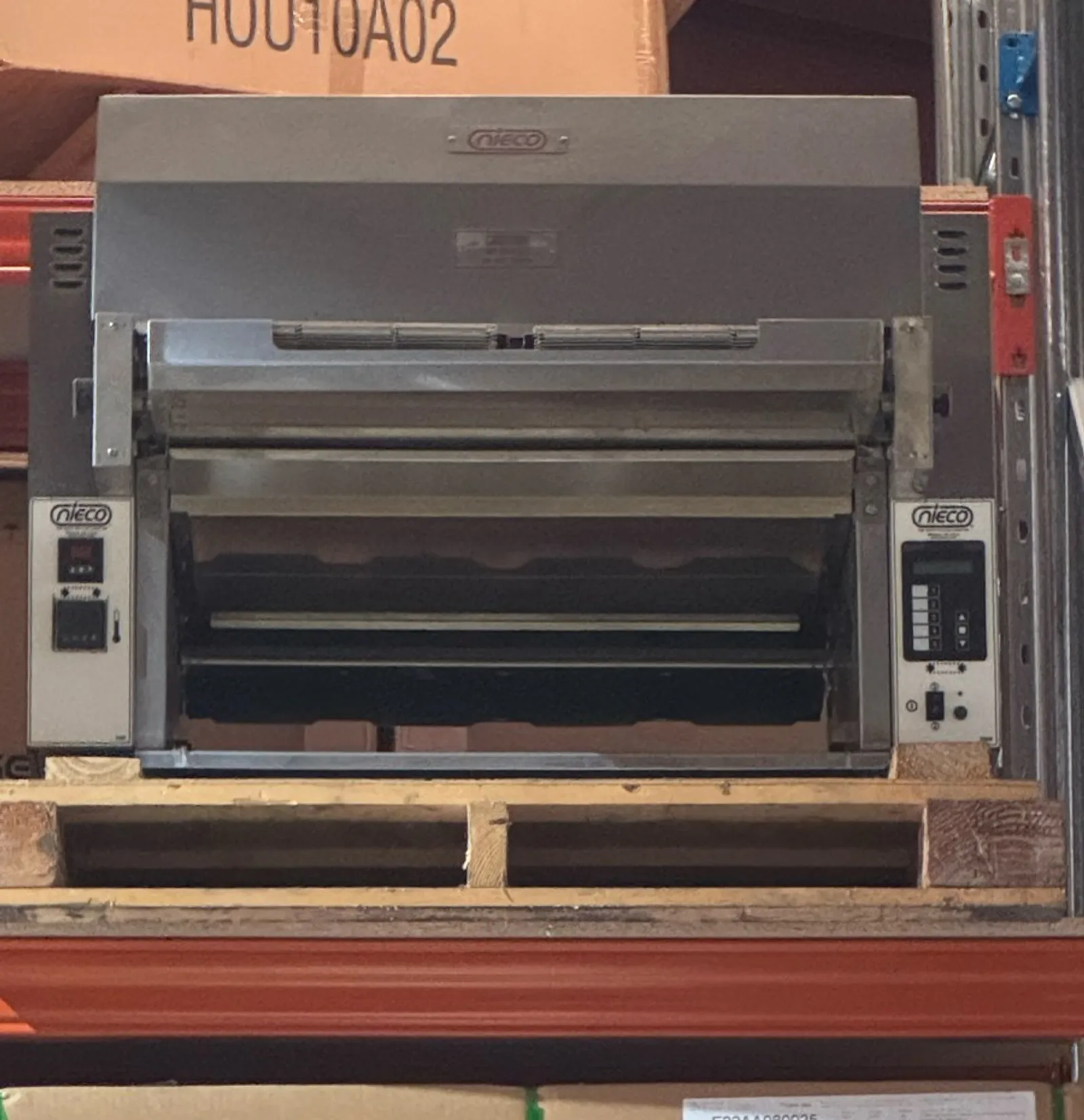 Nieco JF64-2G Conveyor Broiler - Clearance