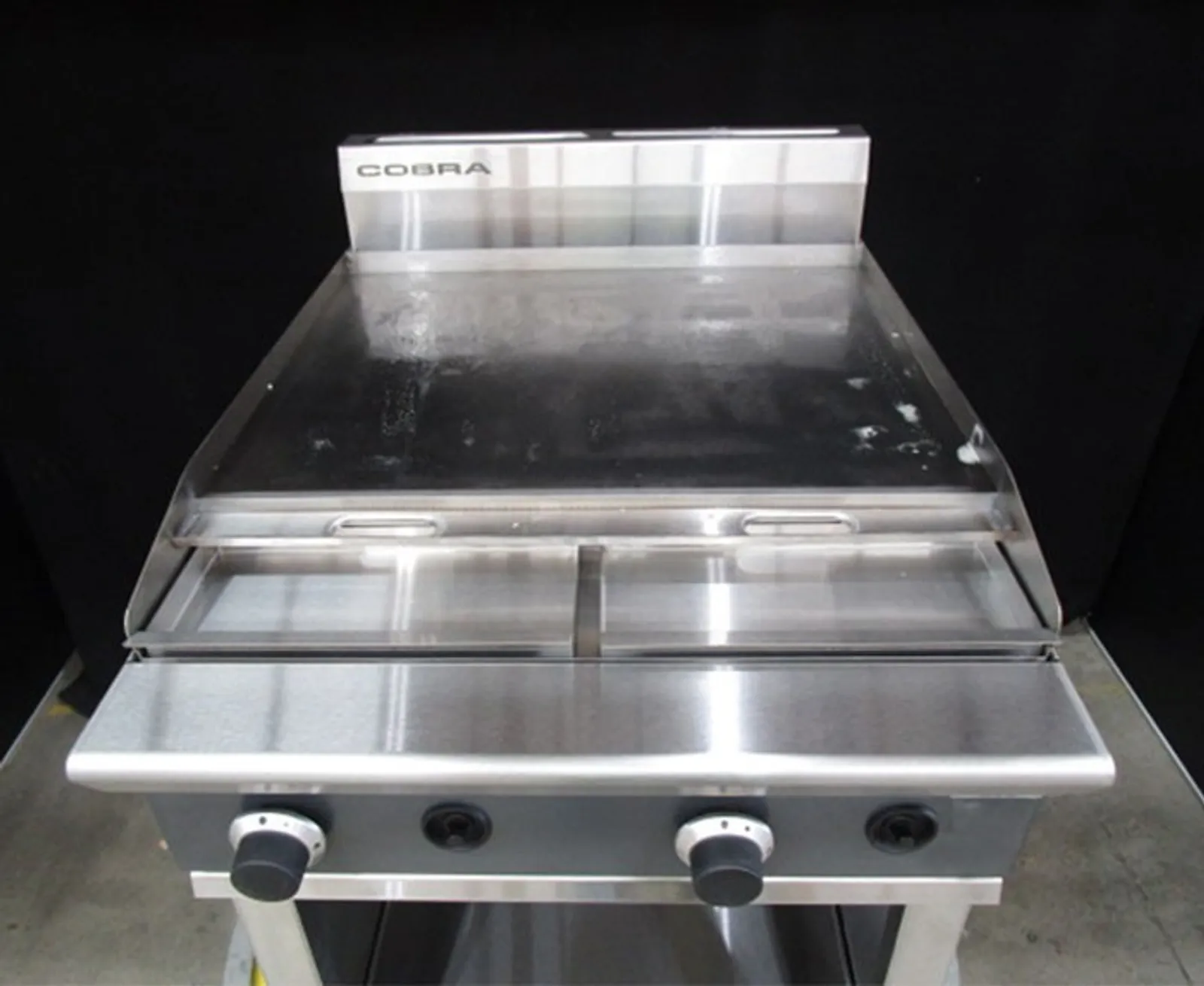 Cobra C6B - 600mm Griddle Gas Cooktop - Clearance