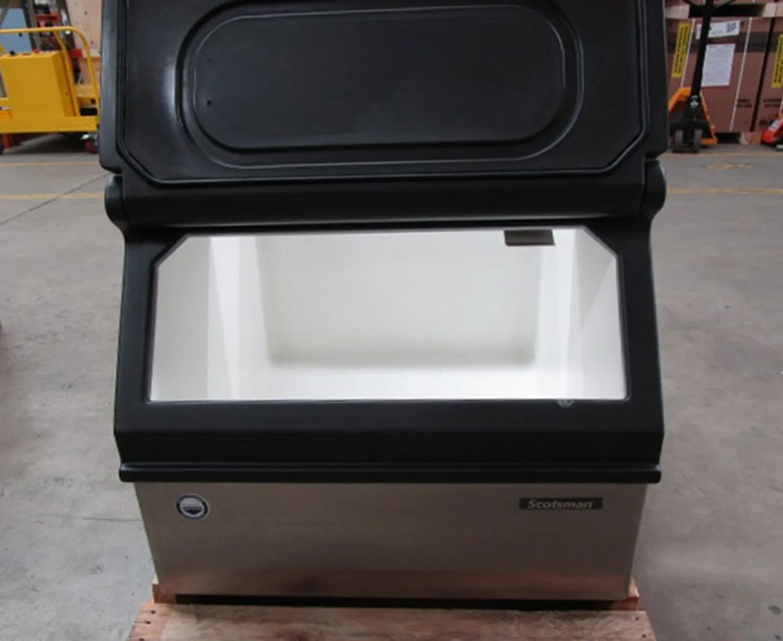 Scotsman SB 293 - 123kg - Ice Storage Bin - Clearance