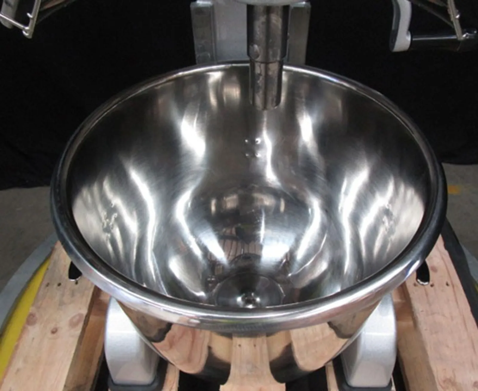 Paramount BM20ATS - 20 Litre Planetary Mixer - Clearance (4)