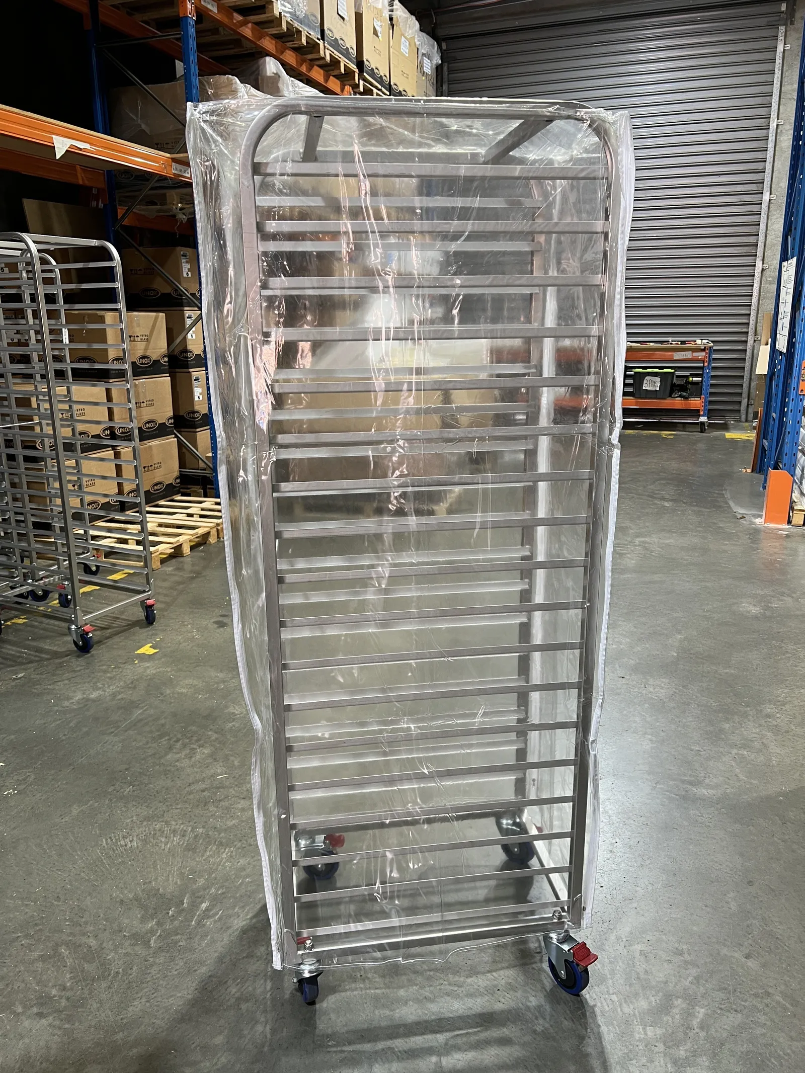 Unox Trolley Cover  600 x 400